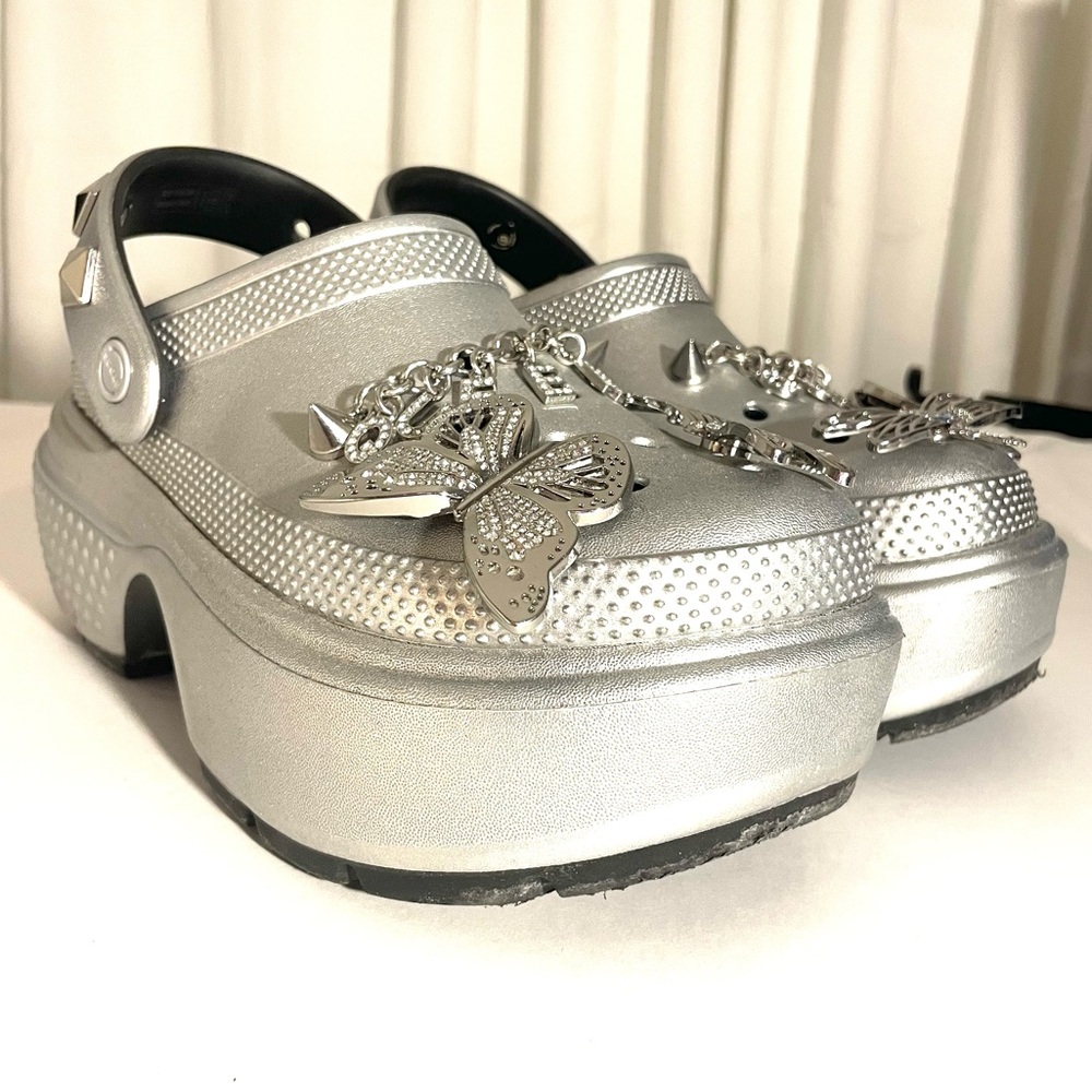 Crocs Stomp Clog Metallic Silver l. - Picture 3 of 17